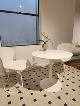 Tulip White Round Dining Table - Multicolor