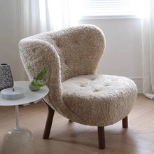 Creamy Lamb Fur Lounge Chair