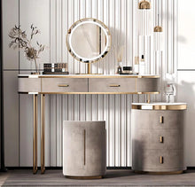 Luxuria Vanity Suite