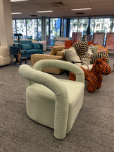 IRIS Curved Sofa Chair - Multicolor