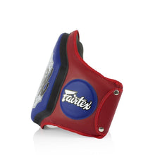 FAIRTEX TRIPLE CHAMP MICROFIBRE BELLY PAD