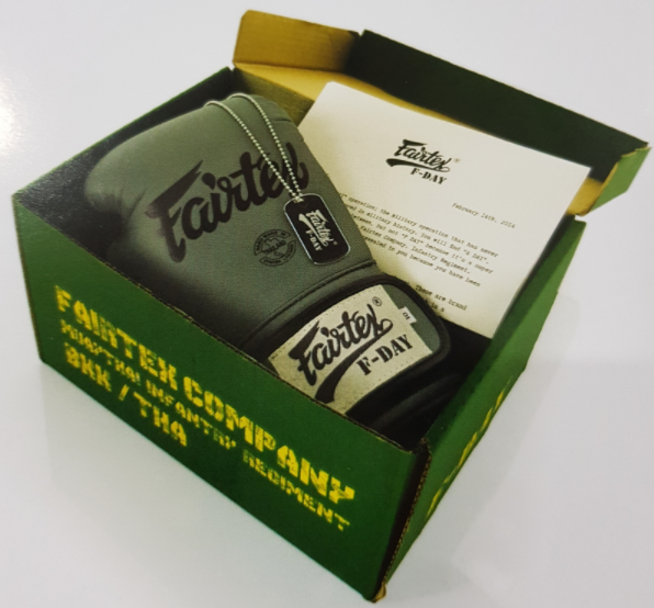 Fairtex F-DAY ボクシンググローブ オリーブグリーン Fairtex